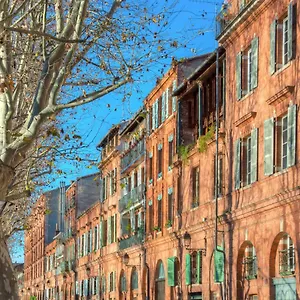 Place De La Daurade Capitole Esquirole-wifi-calme Appartement Toulouse